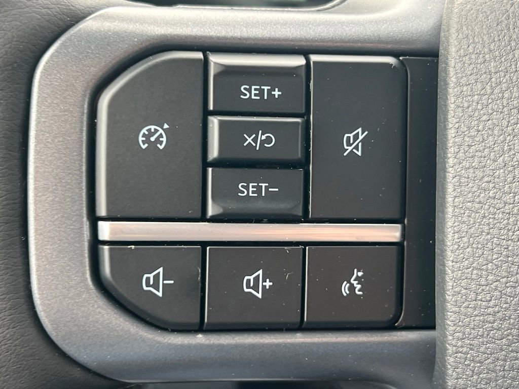 New 2025 Ford F250 Lariat image 37