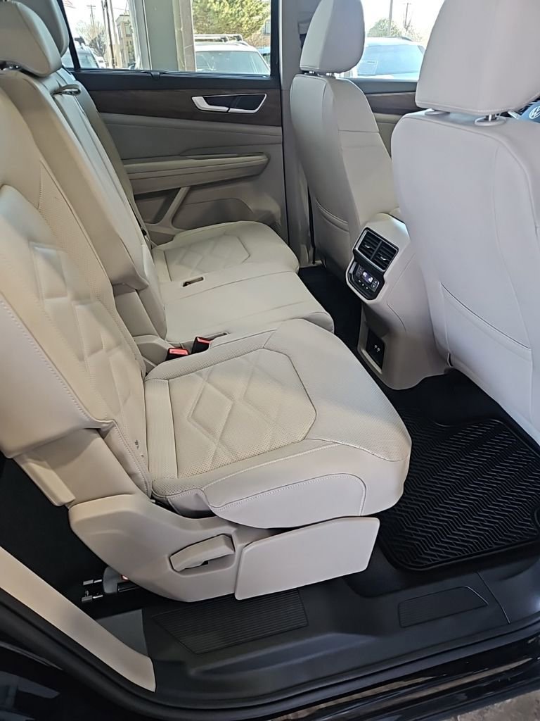 New 2026 Volkswagen Atlas SE image 17
