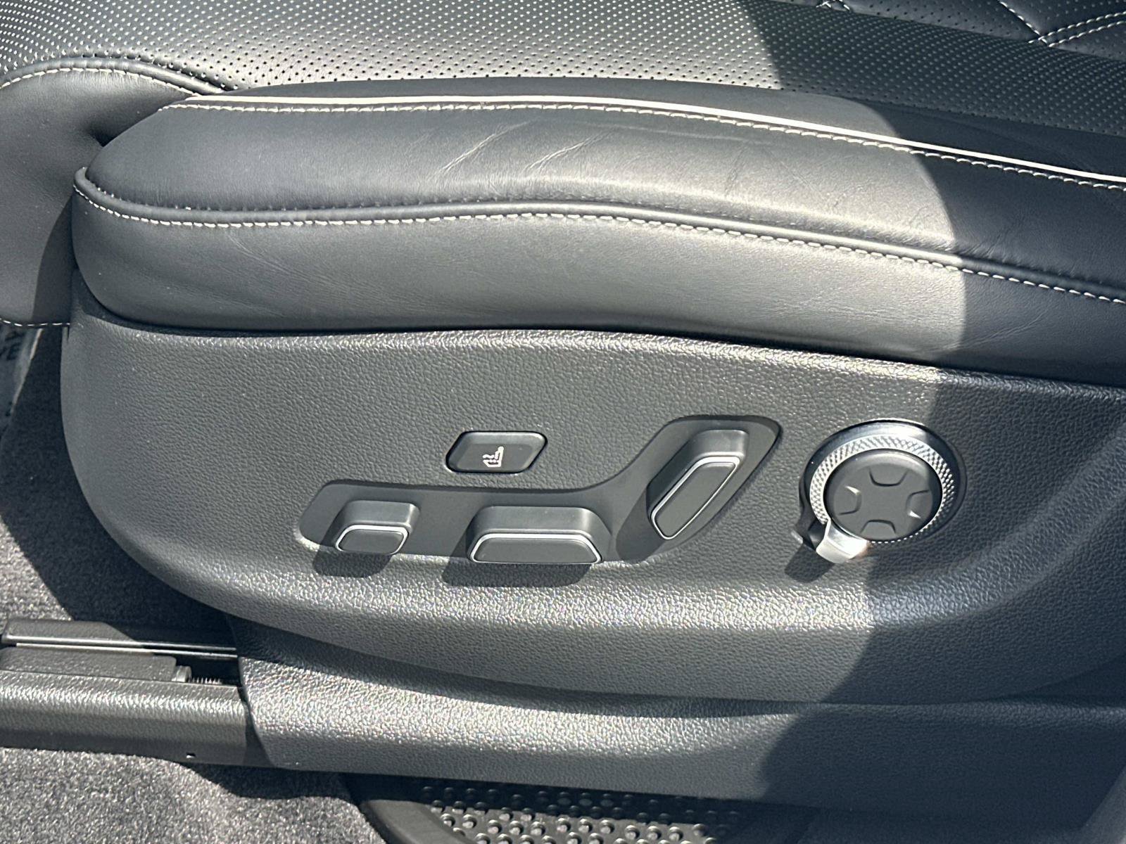 Used 2023 Genesis GV80 3.5T AWD/4WD image 26