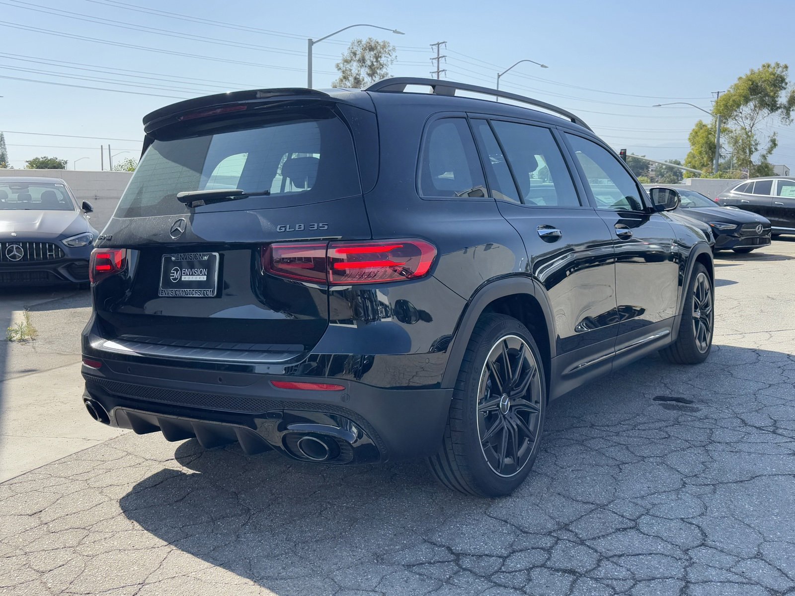 New 2025 Mercedes-Benz GLB 35 AMG 4MATIC image 10