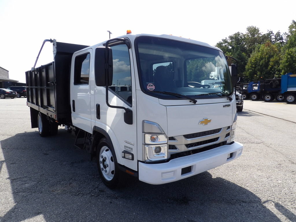 Used 2024 Chevrolet Low Cab Forward RWD image 23
