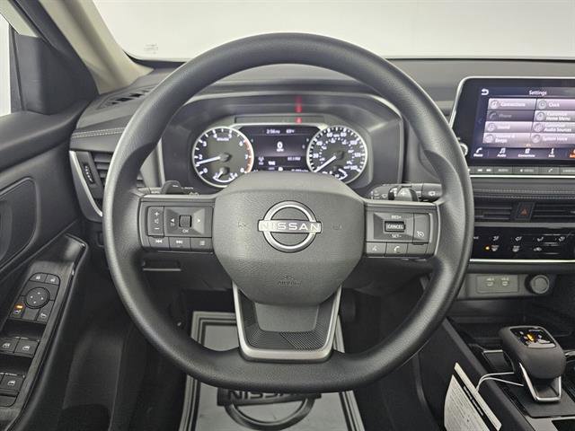 New 2026 Nissan Rogue S image 26