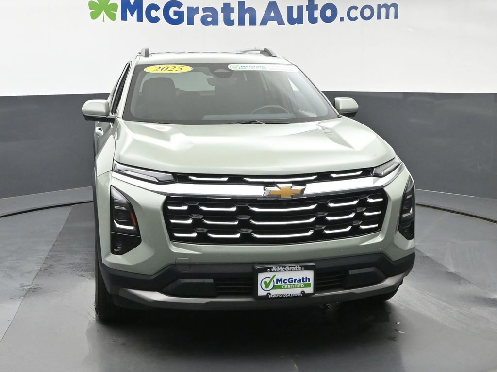 Used 2025 Chevrolet Equinox LT w/ Convenience Package II AWD/4WD image 4