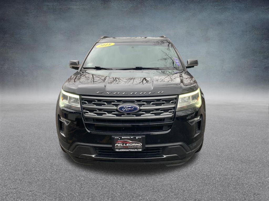 Used 2018 Ford Explorer XLT w/ Equipment Group 202A image 11