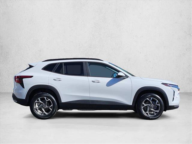 New 2026 Chevrolet Trax LT w/ Driver Confidence Package FWD image 5