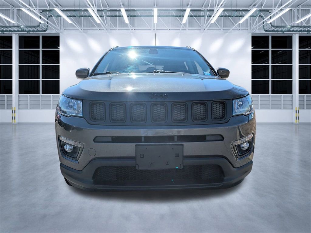 Used 2019 Jeep Compass Latitude FWD image 9