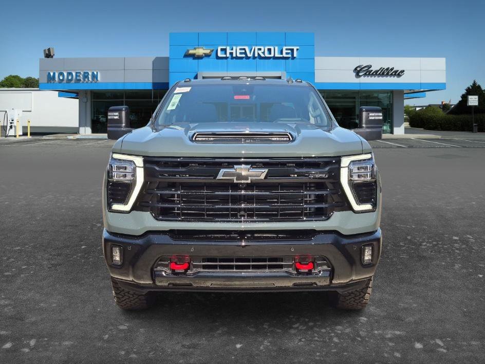 New 2026 Chevrolet Silverado 2500 LTZ w/ LTZ Plus Package AWD/4WD image 8