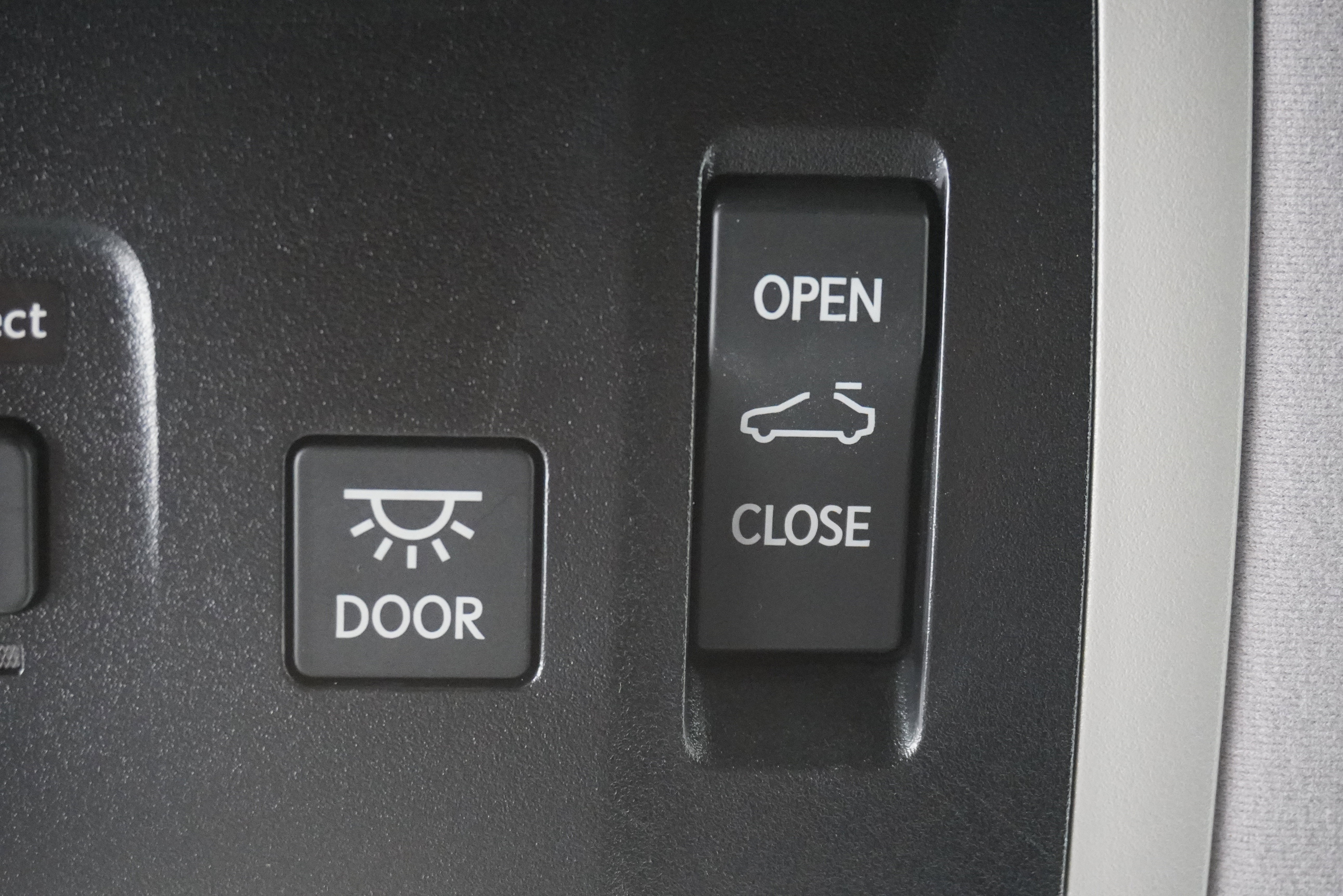 Used 2018 Lexus RX 350L FWD image 30