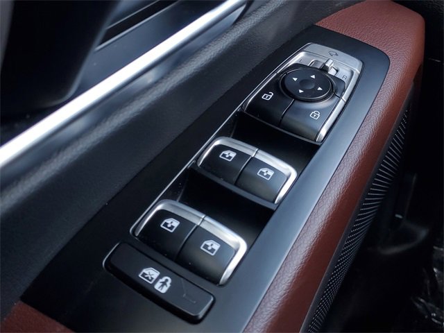 Used 2024 Kia Telluride EX w/ EX Captain's Chair Package image 23