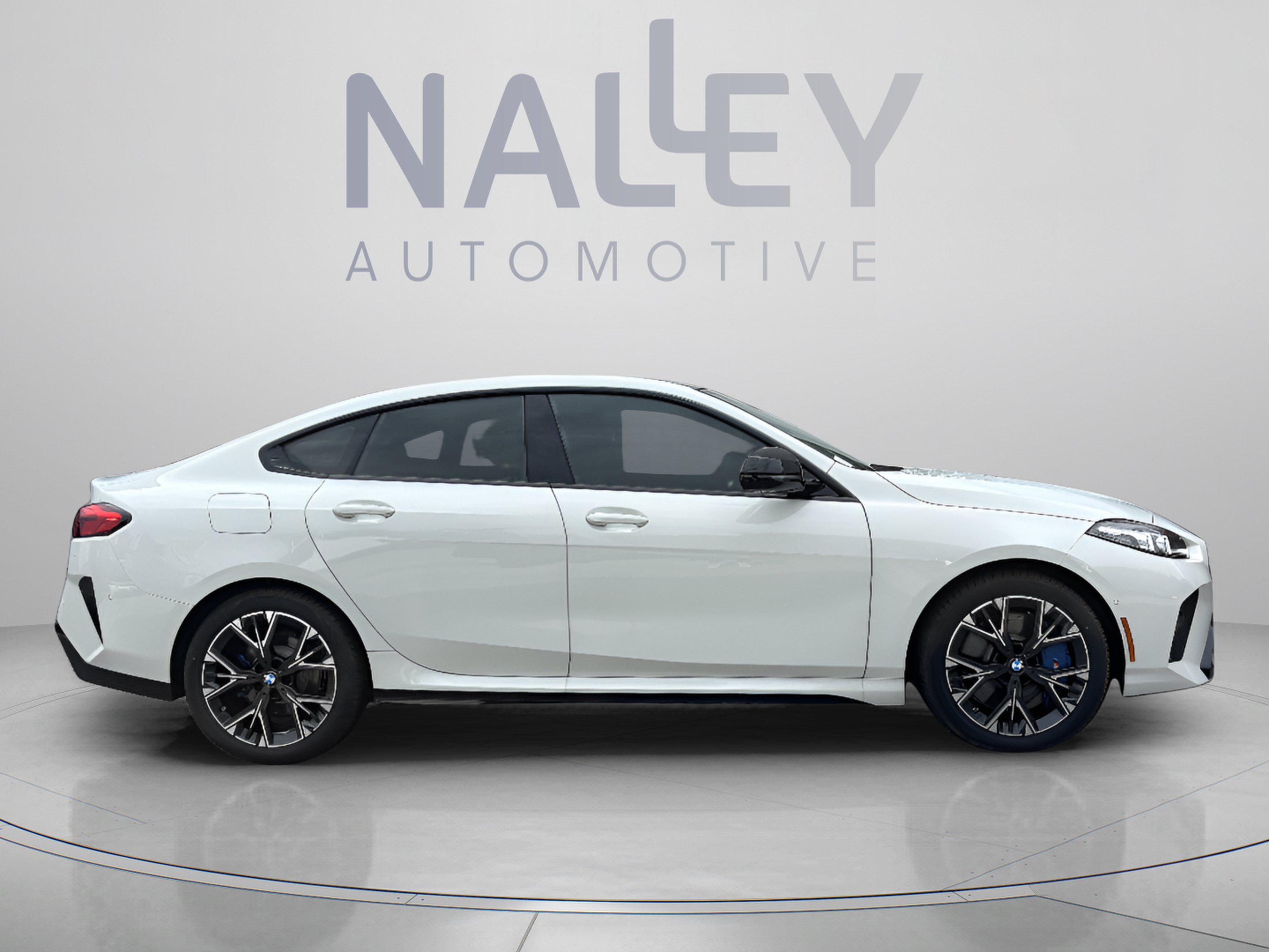 Used 2026 BMW 228i w/ Technology Package FWD image 4