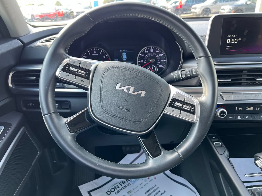 Used 2022 Kia Telluride S AWD/4WD image 17