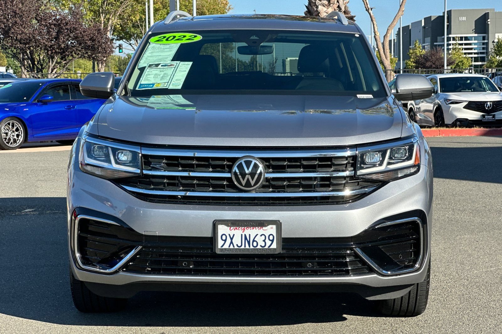 Used 2022 Volkswagen Atlas SEL R-Line AWD/4WD image 9