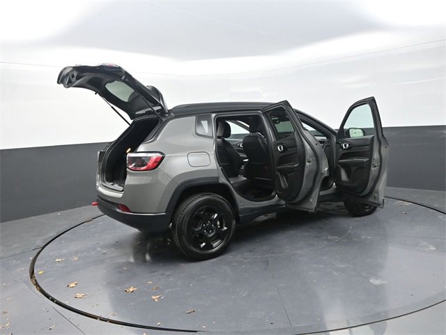 Used 2024 Jeep Compass Trailhawk image 42