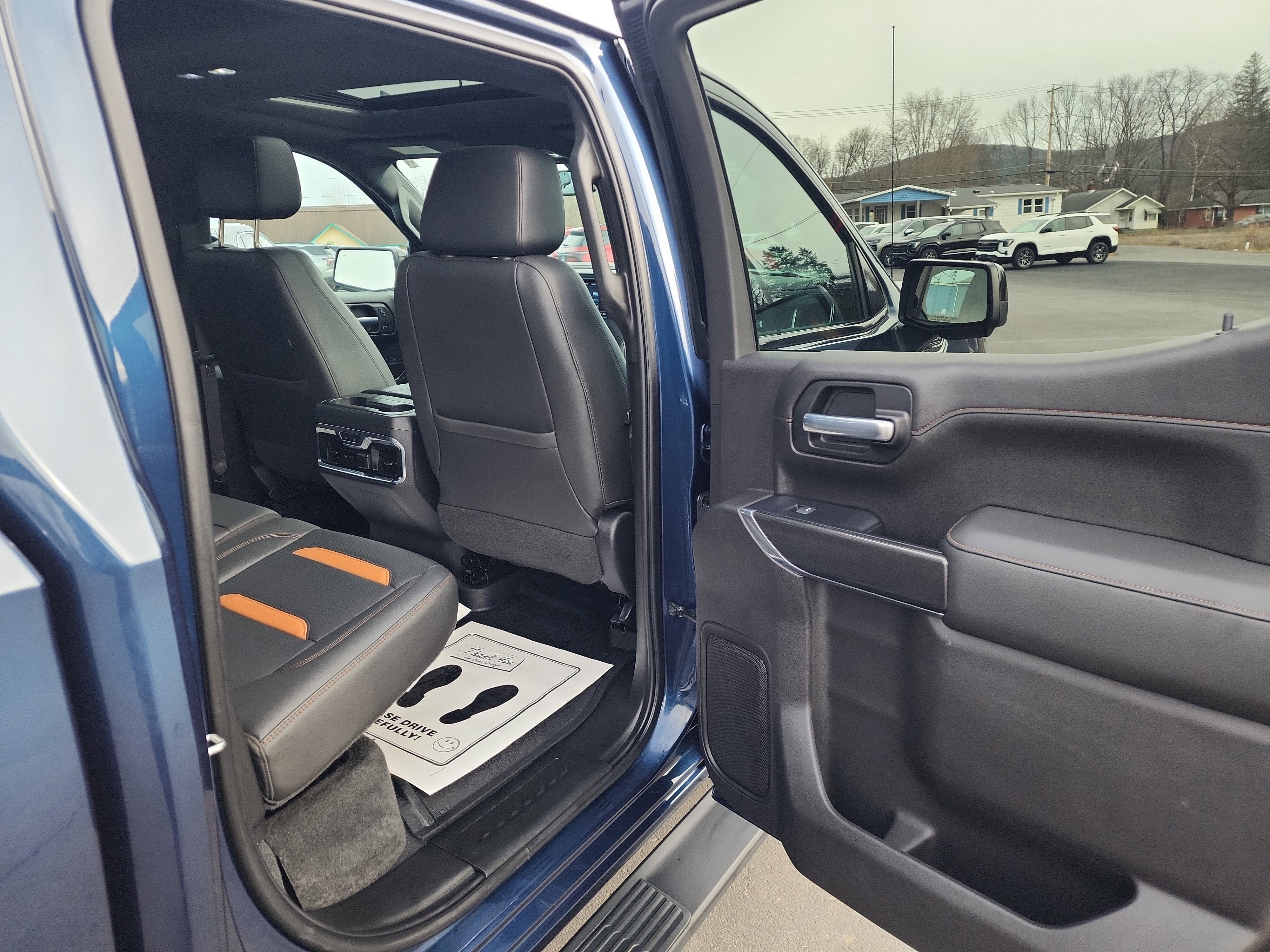 Certified 2020 GMC Sierra 1500 AT4 w/ AT4 Premium Package AWD/4WD image 36