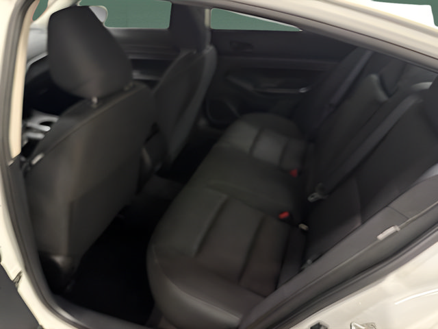 Used 2025 Nissan Altima 2.5 S FWD image 12