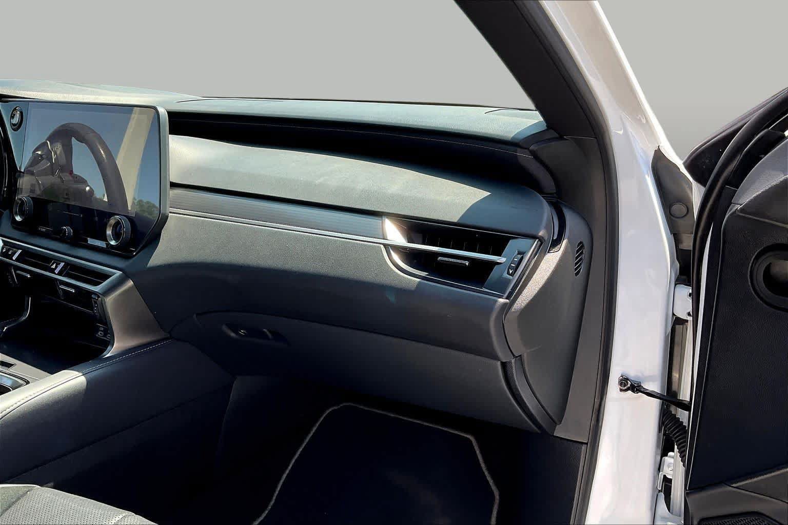 Used 2023 Lexus RX 500h F Sport w/ Accessory Package (2T) AWD/4WD image 19