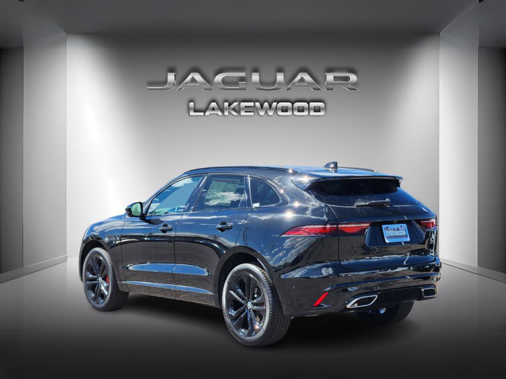 New 2026 Jaguar F-PACE R-Dynamic S image 3