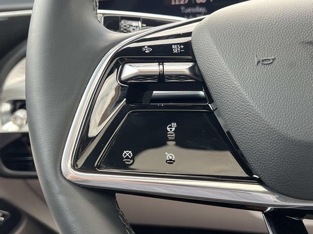 Certified 2024 Cadillac Lyriq Luxury w/ LPO, Floor Liner Package AWD/4WD image 26