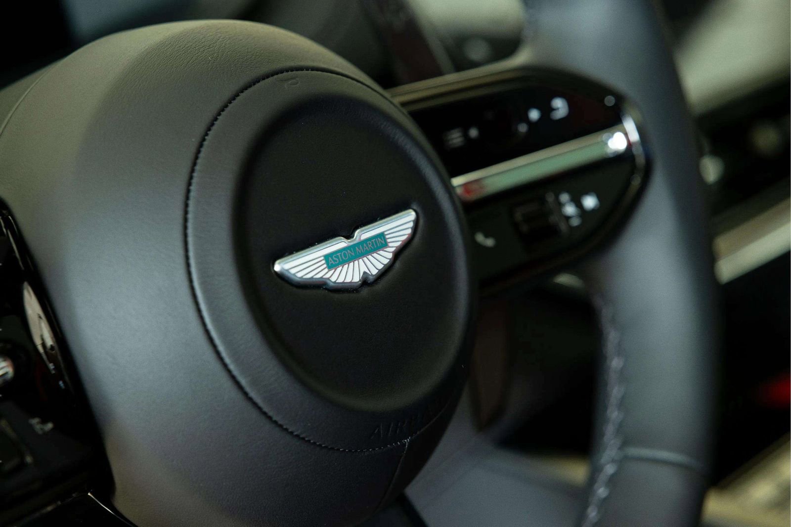 New 2026 Aston Martin DBX S image 32