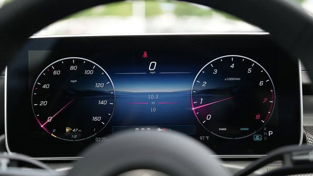 Certified 2025 Mercedes-Benz C 300 4MATIC Sedan image 34