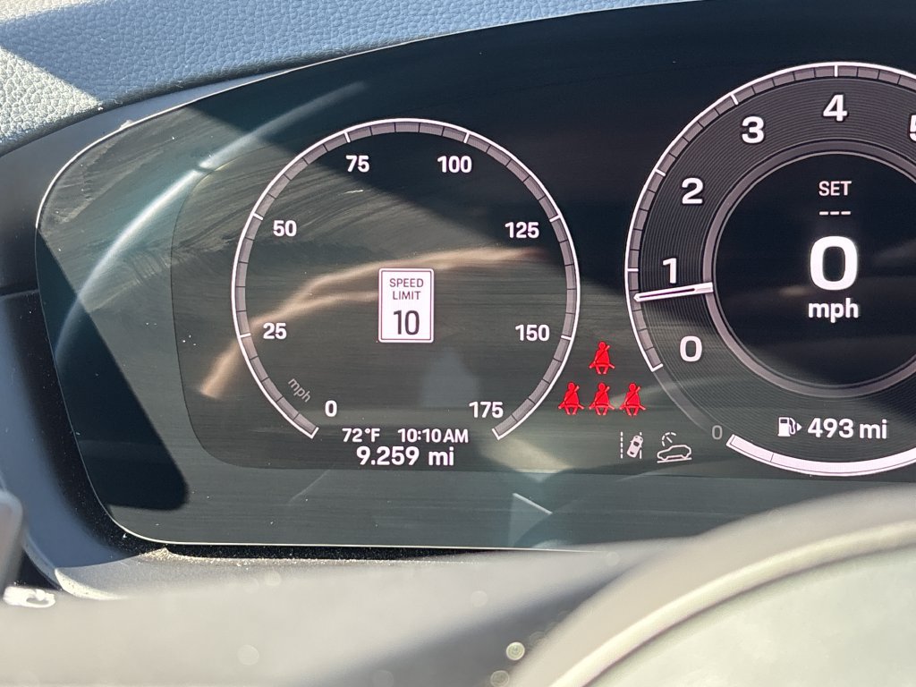 Certified 2026 Porsche Cayenne AWD/4WD image 17
