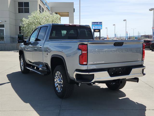 New 2026 Chevrolet Silverado 3500 LTZ w/ LTZ Premium Package image 4