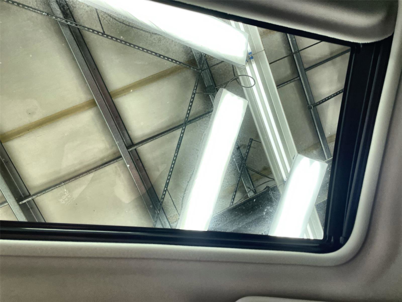 Used 2024 Subaru Crosstrek 2.0i Premium image 29