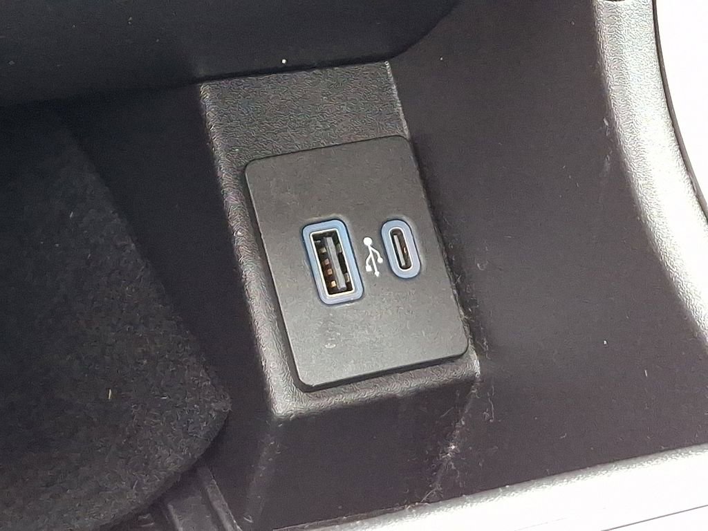 Used 2023 Ford Edge SEL AWD/4WD image 26