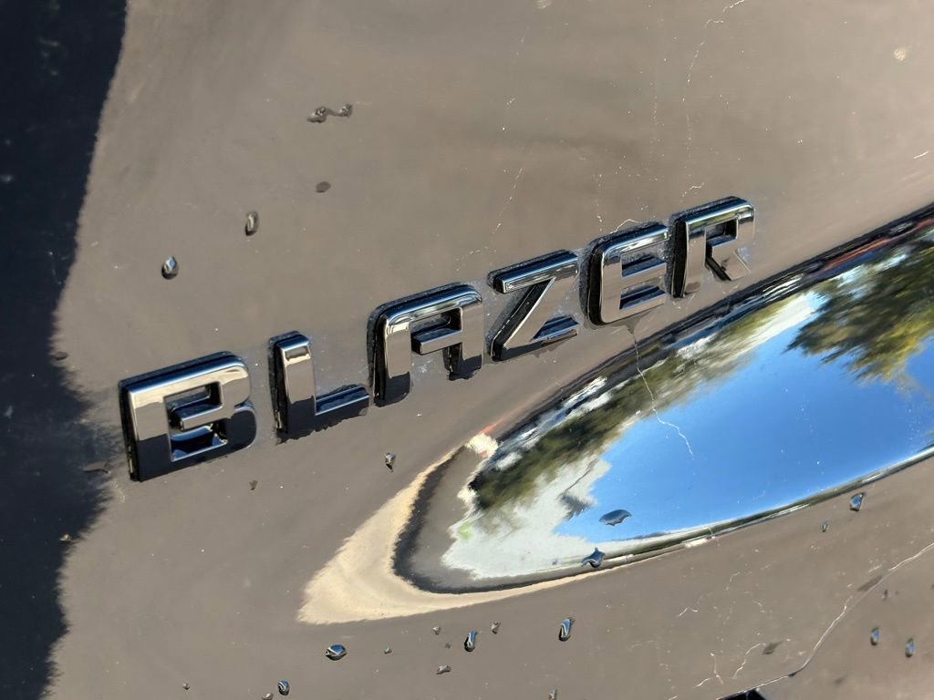 Used 2022 Chevrolet Blazer RS w/ Enhanced Convenience Package image 6