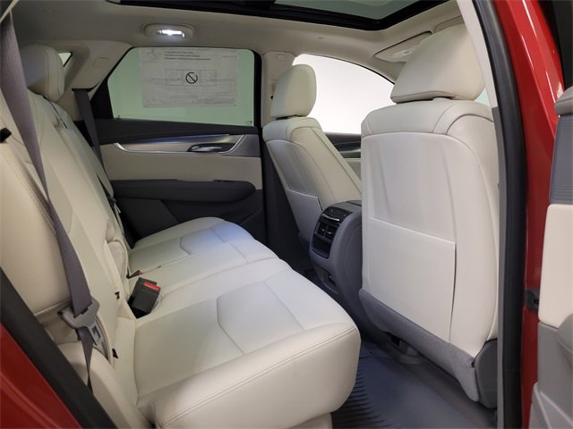 New 2026 Cadillac XT5 Premium Luxury w/ LPO, ONYX Package image 13