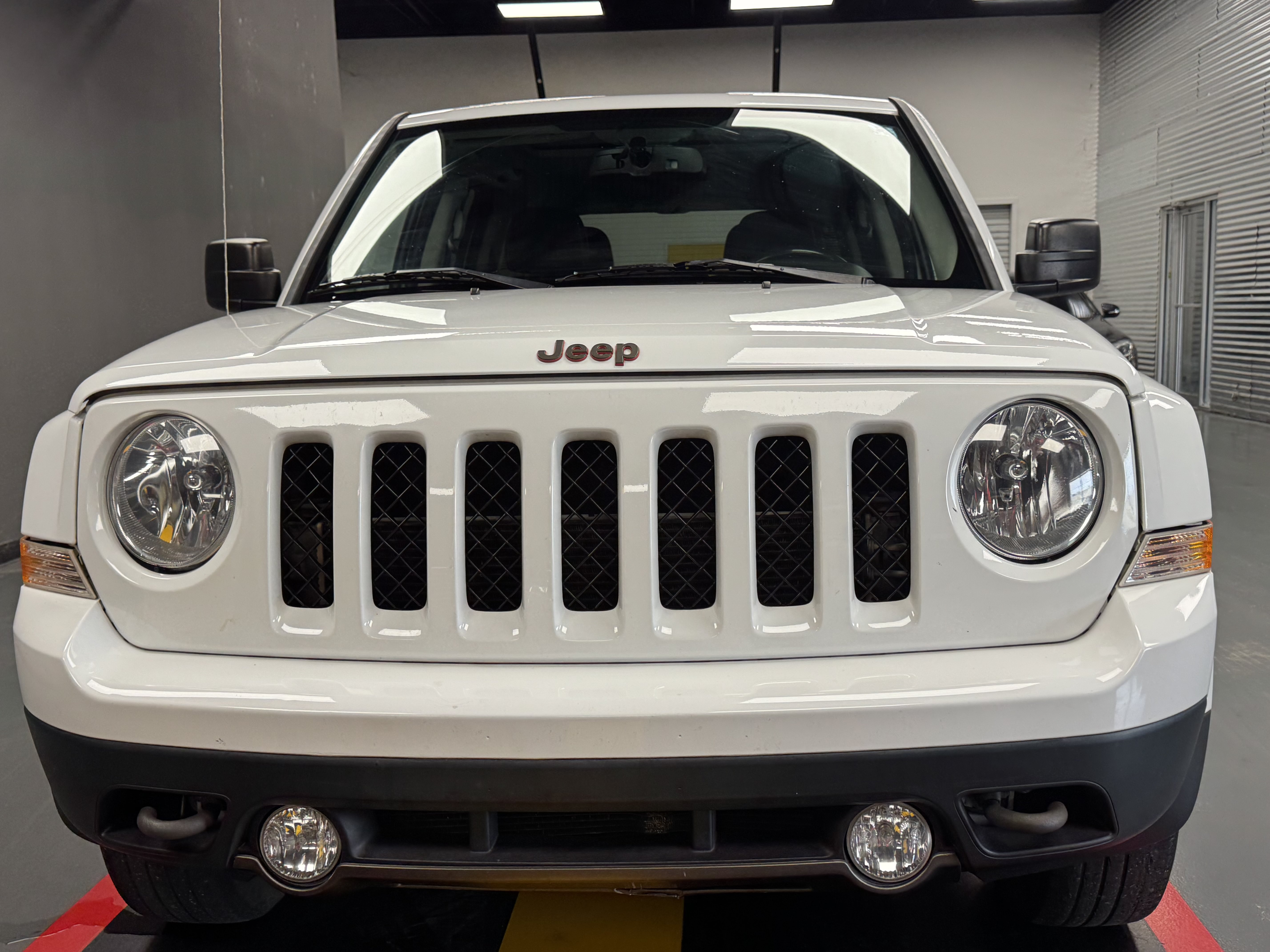 Used 2016 Jeep Patriot 75th Anniversary w/ Power Value Group AWD/4WD image 8