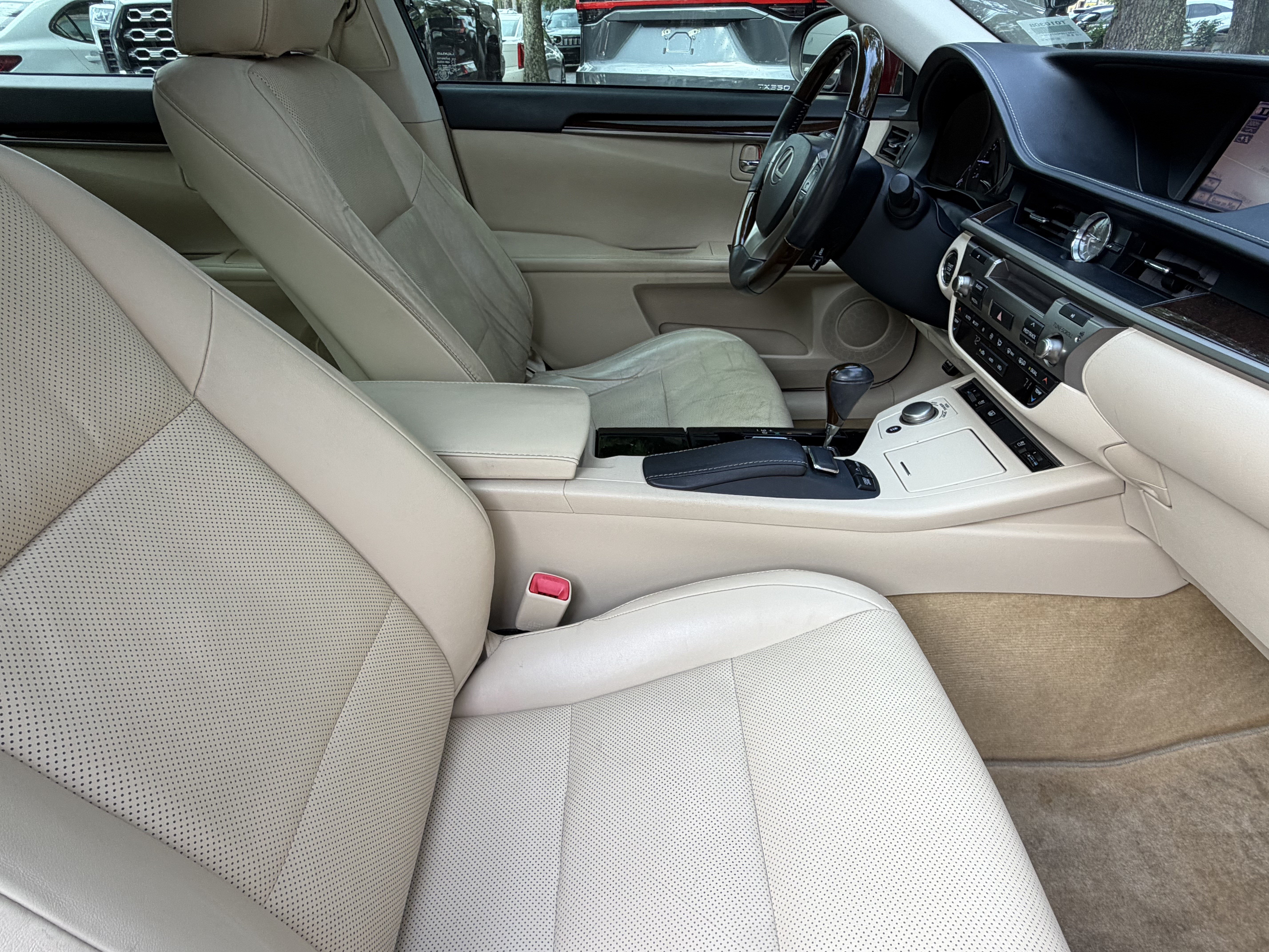 Used 2013 Lexus ES 350 w/ Luxury Pkg FWD image 40