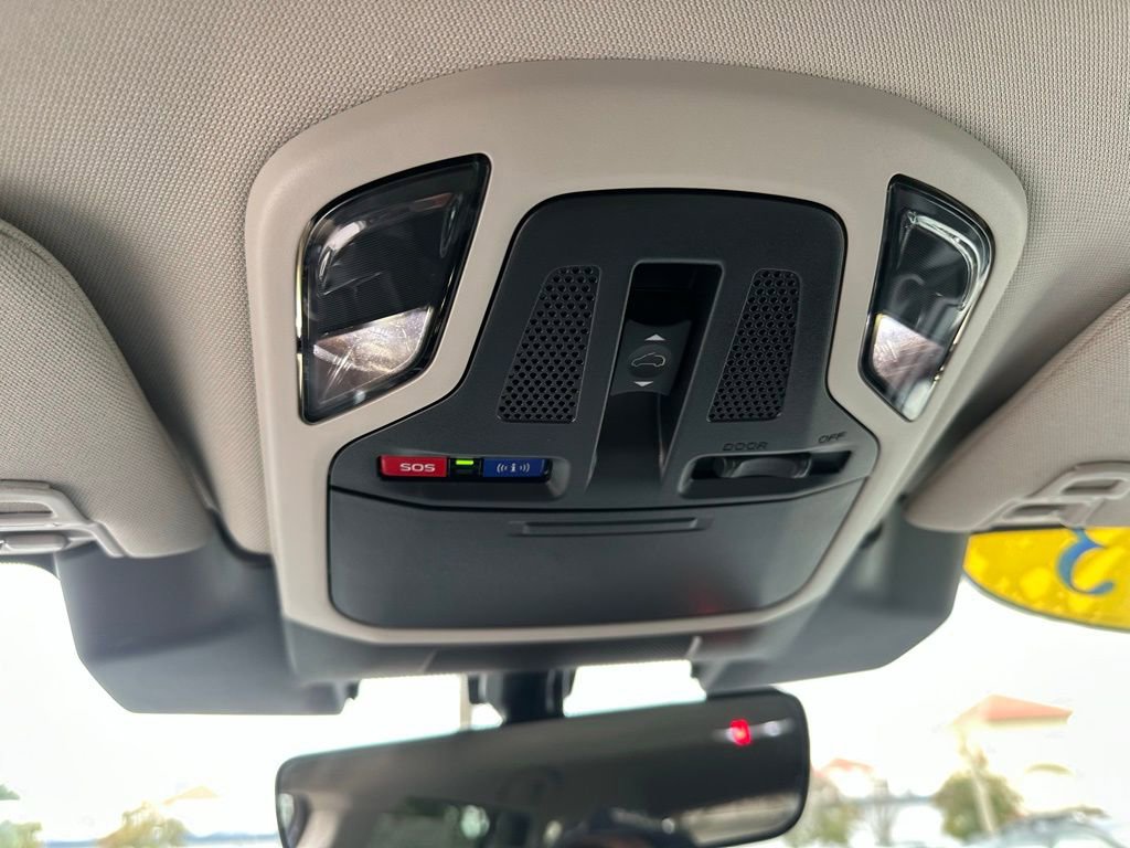 Used 2023 Subaru Outback Premium w/ Tech Package 1 image 32