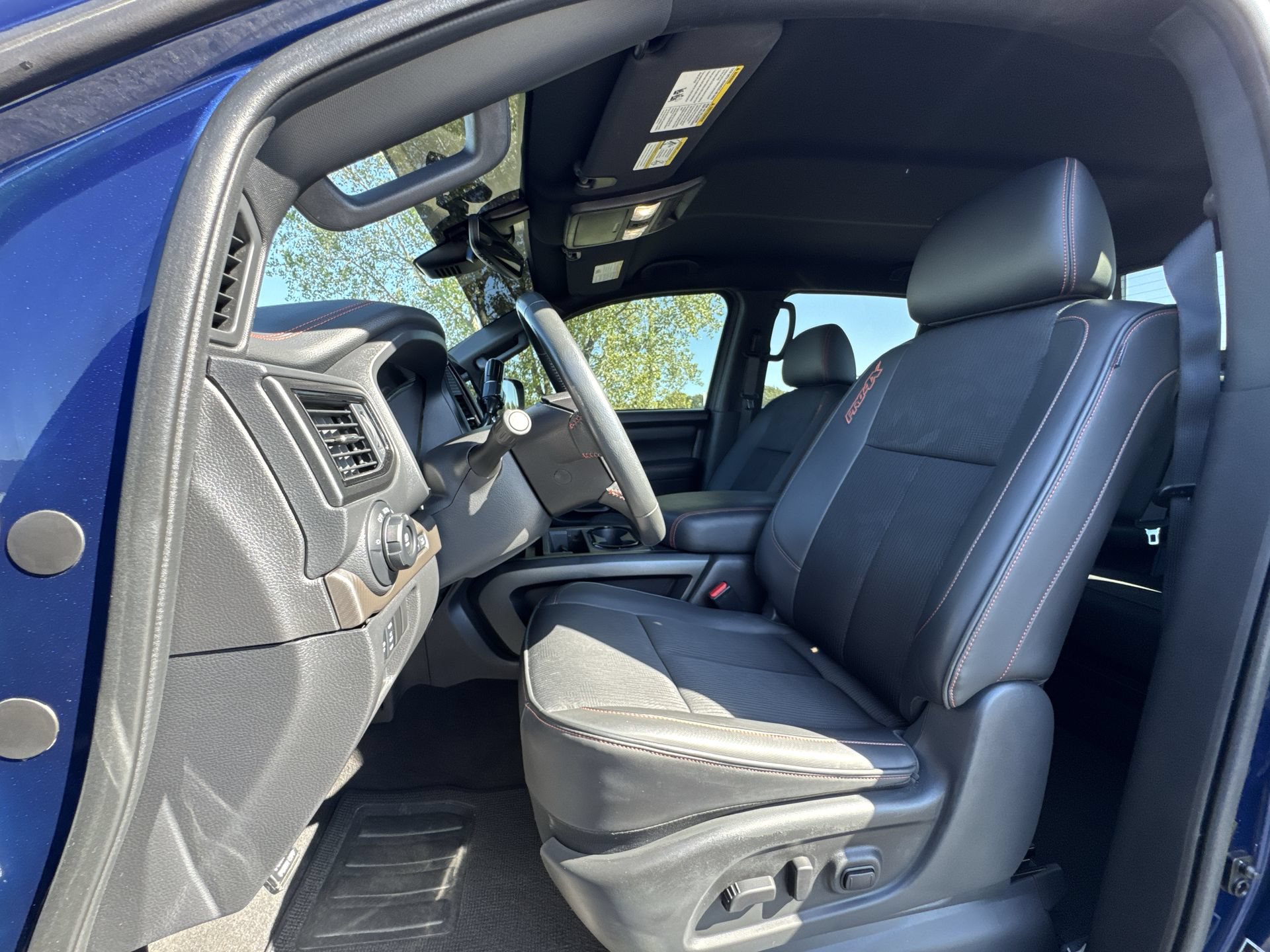 Used 2024 Nissan Titan PRO-4X w/ Pro-4x Utility Package AWD/4WD image 11