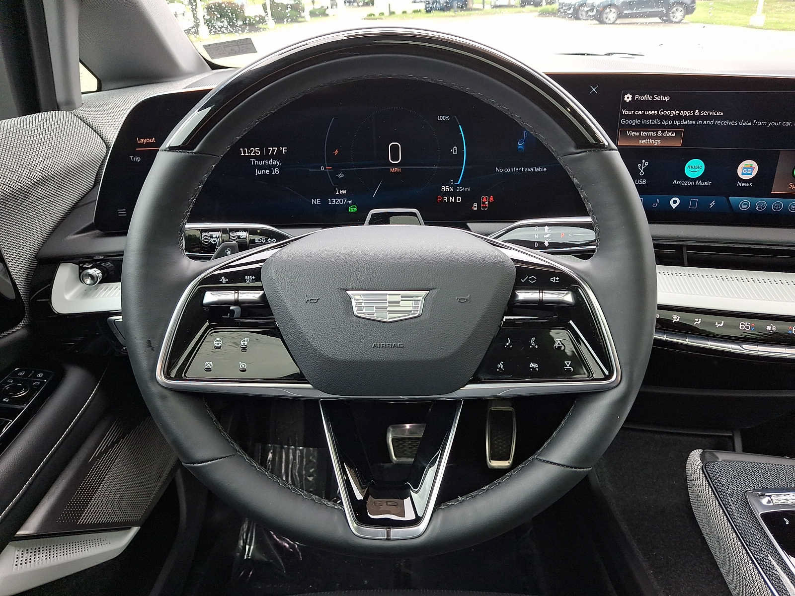 Certified 2025 Cadillac Optiq Sport 2 w/ LPO, Floor Liner Package AWD/4WD image 14