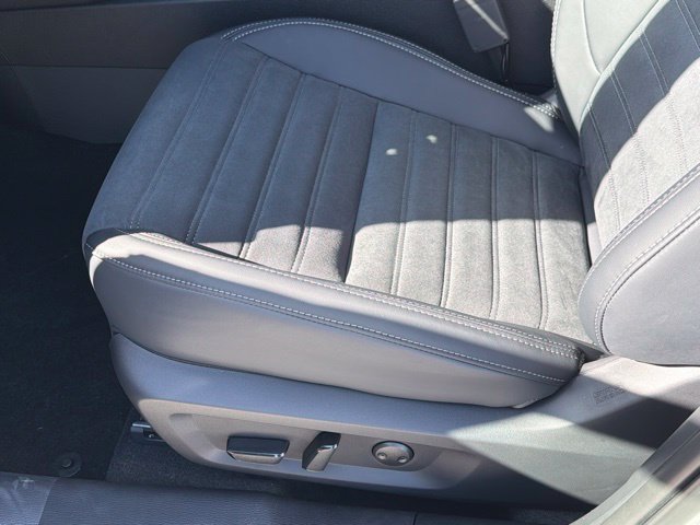 New 2026 Mitsubishi Outlander SE FWD image 24