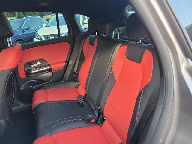 Used 2022 Mercedes-Benz GLA 35 AMG 4MATIC image 13