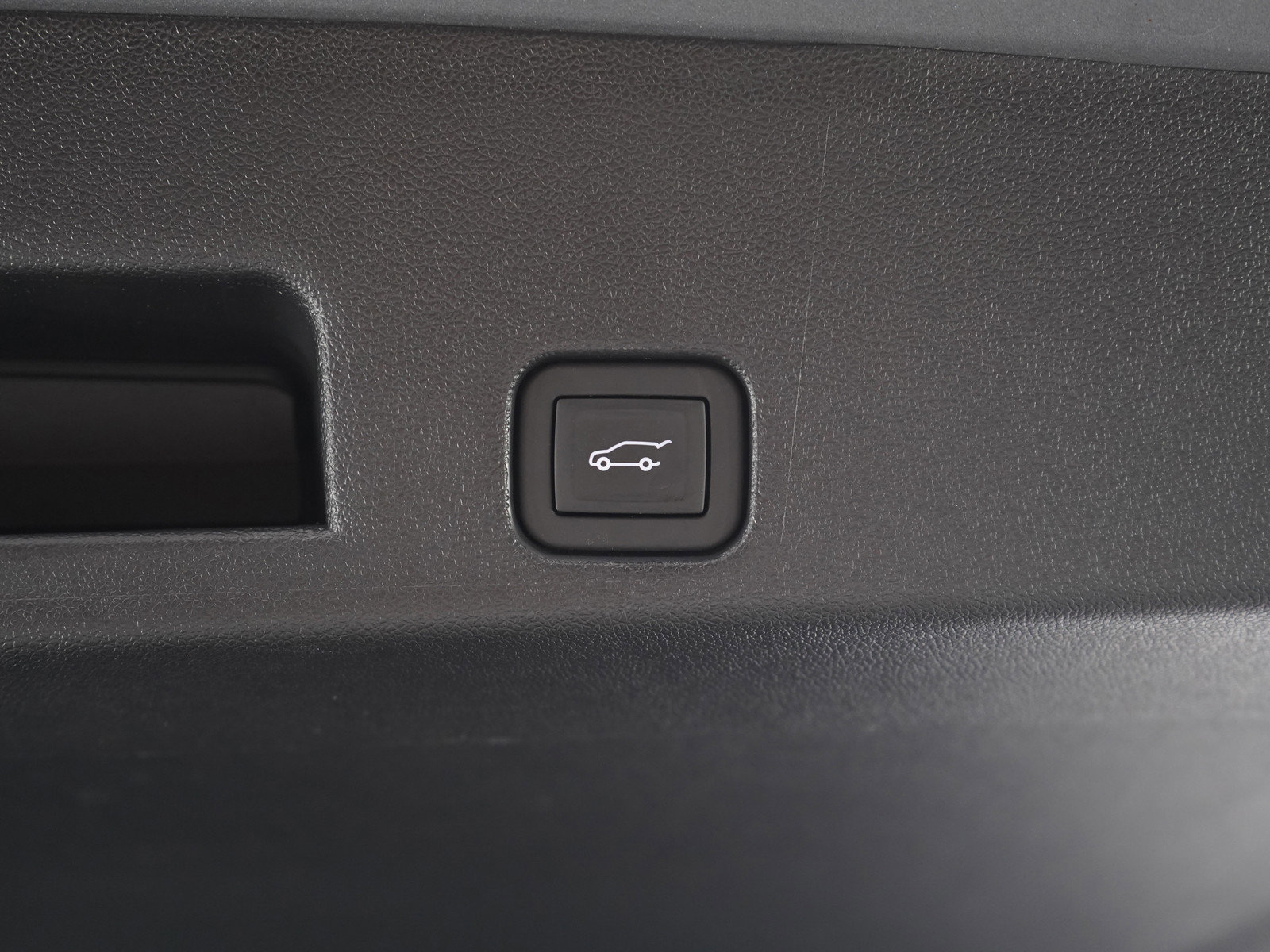 Used 2024 GMC Acadia AT4 w/ LPO, Floor Liner Package image 18