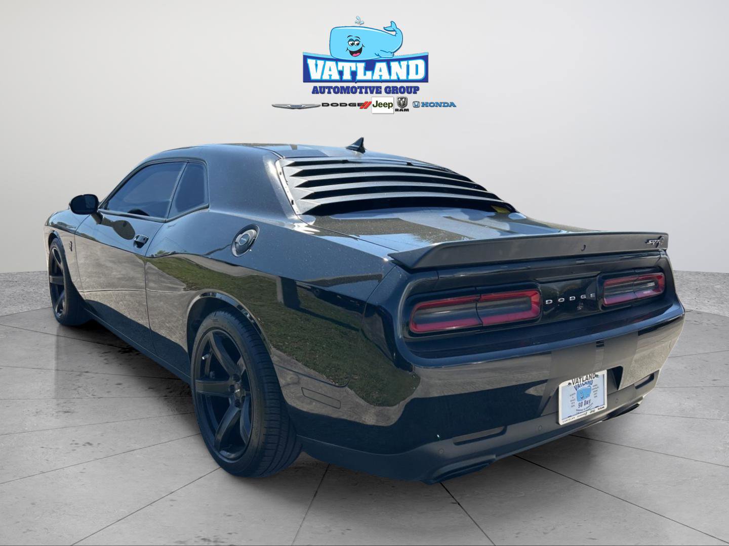 Used 2018 Dodge Challenger SRT Hellcat image 3