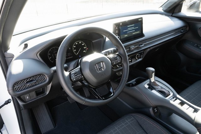 New 2026 Honda HR-V Sport image 3