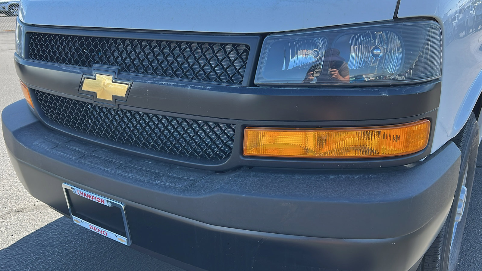 New 2024 Chevrolet Express 2500 Extended w/ Driver Convenience Package image 9