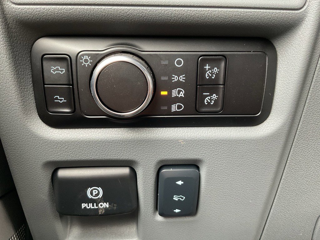 New 2025 Ford F150 Lightning Flash image 20