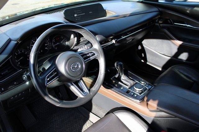 Used 2022 MAZDA CX-30 2.5 Turbo w/ Premium Package image 2
