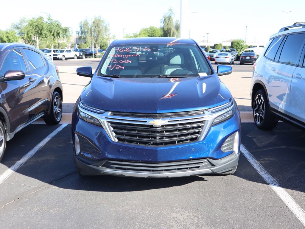 Used 2022 Chevrolet Equinox LT FWD image 2