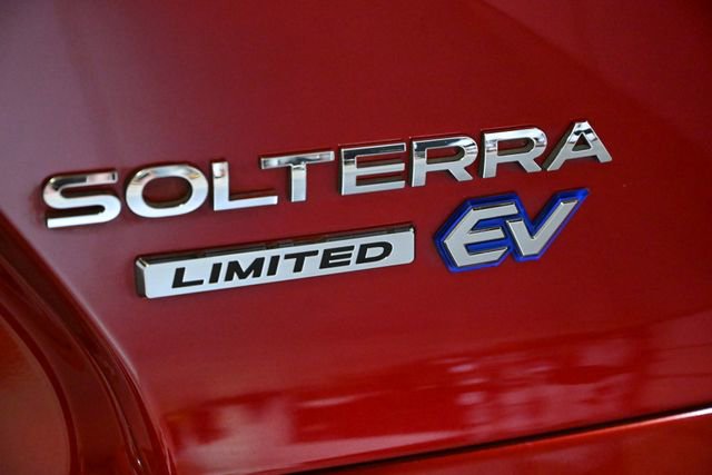 Used 2023 Subaru Solterra AWD image 13
