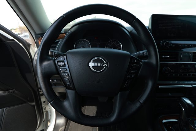 Used 2023 Nissan Armada SL image 11