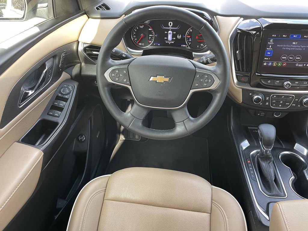 Certified 2023 Chevrolet Traverse Premier image 14