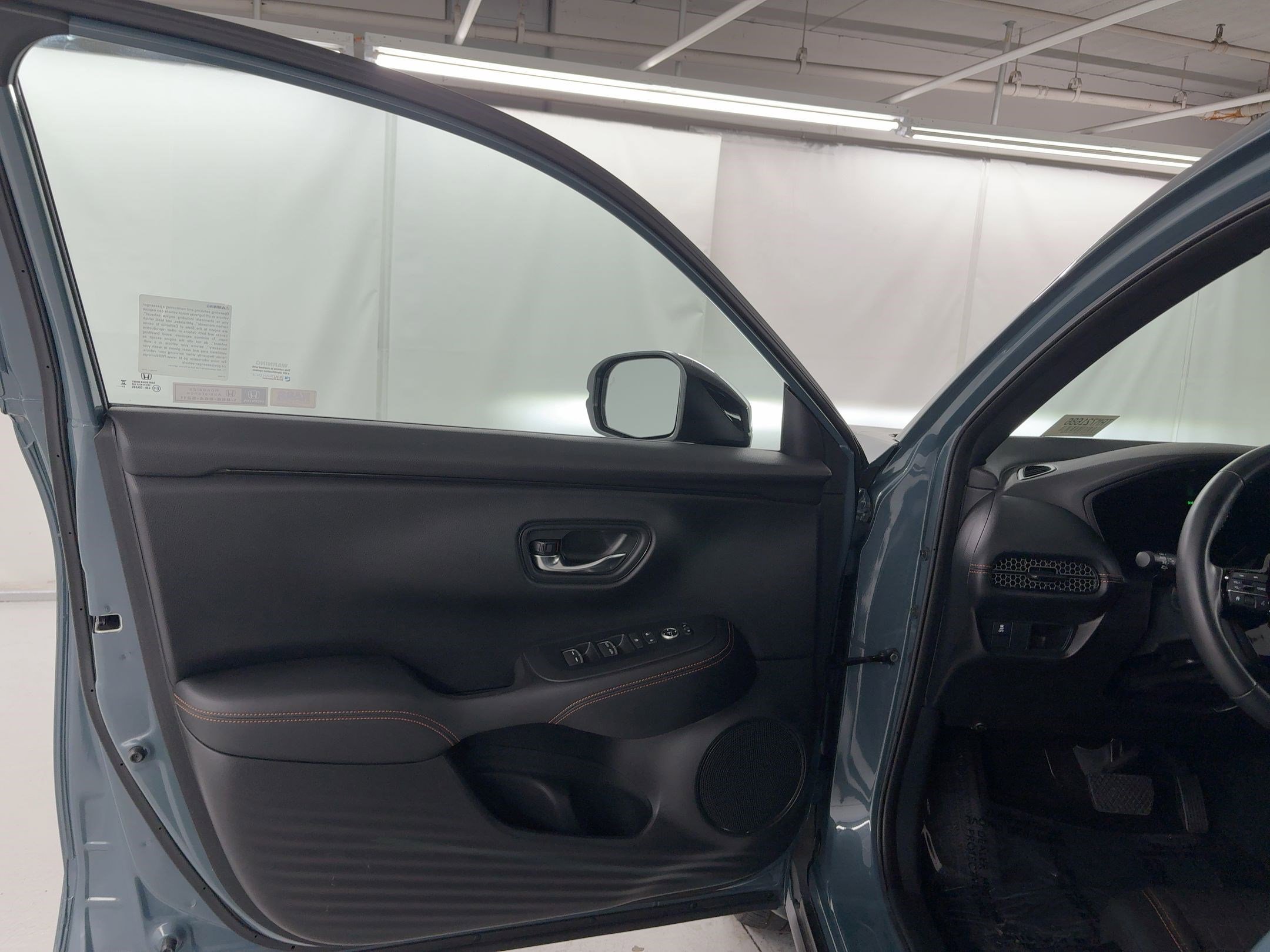 Used 2024 Honda HR-V Sport image 5