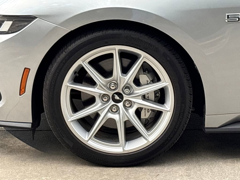 Used 2024 Ford Mustang GT Premium image 11