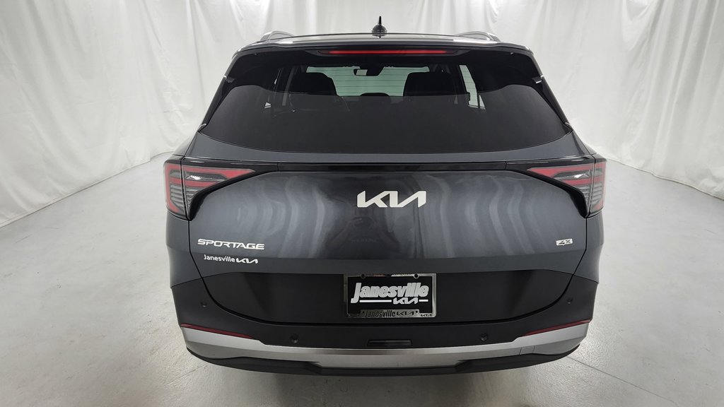 New 2026 Kia Sportage EX AWD/4WD image 4